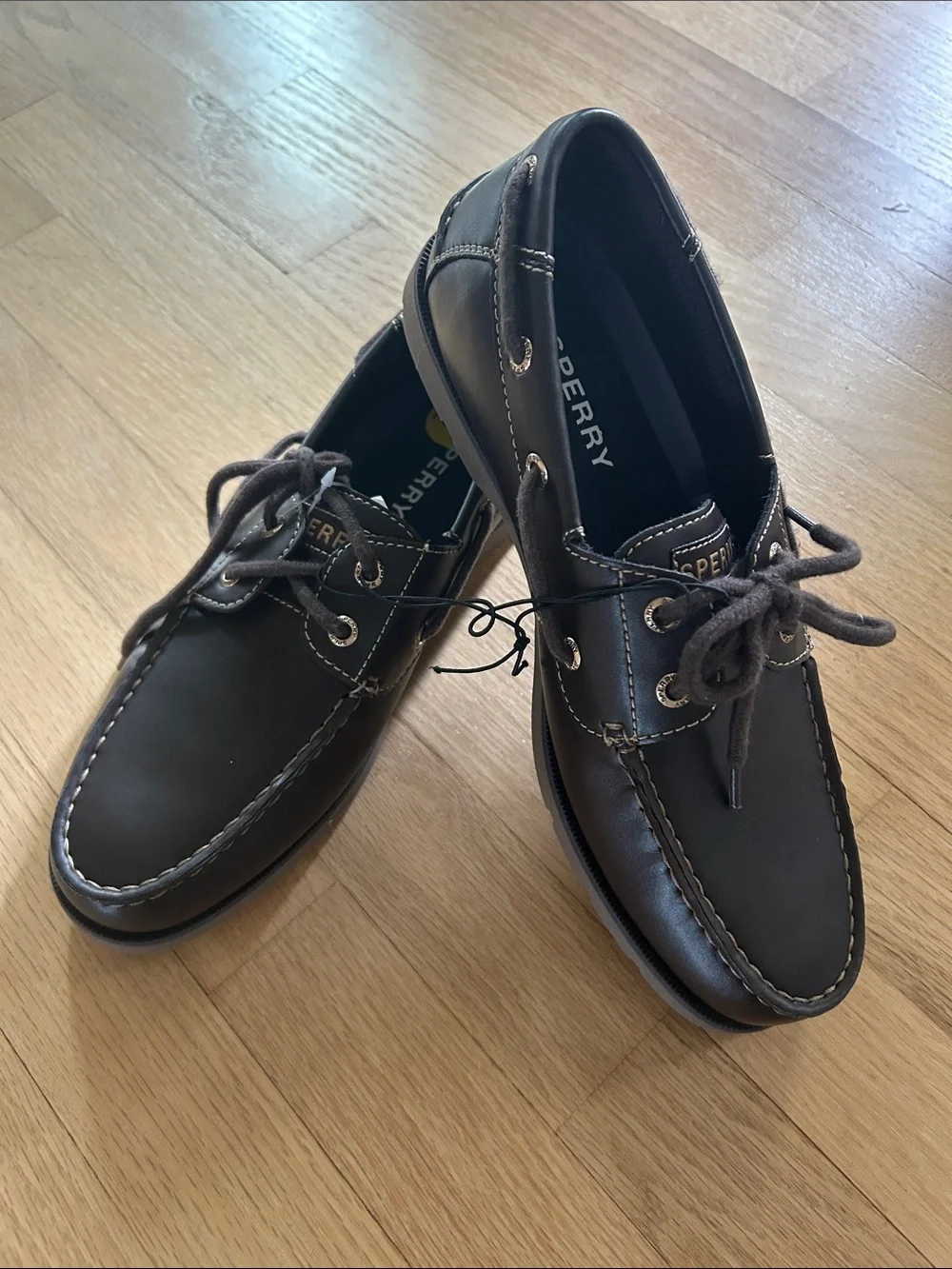 NWOT Sperry Men’s Top Sider Dark Brown Leather 2-Eye Boat Shoes, Size 9